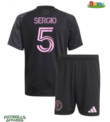 Inter Miami Sergio Busquets #5 Bortaställ Barn 2025-26 Kortärmad (+ Korta byxor)
